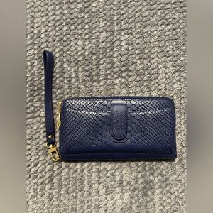 GiGi New York City Phone wristlet Wallet Elegant Navy Blue.